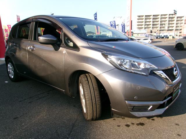 ノート Ｘ　エマージェンシーブレーキ　純正ナビ　ＥＴＣ（4枚目）