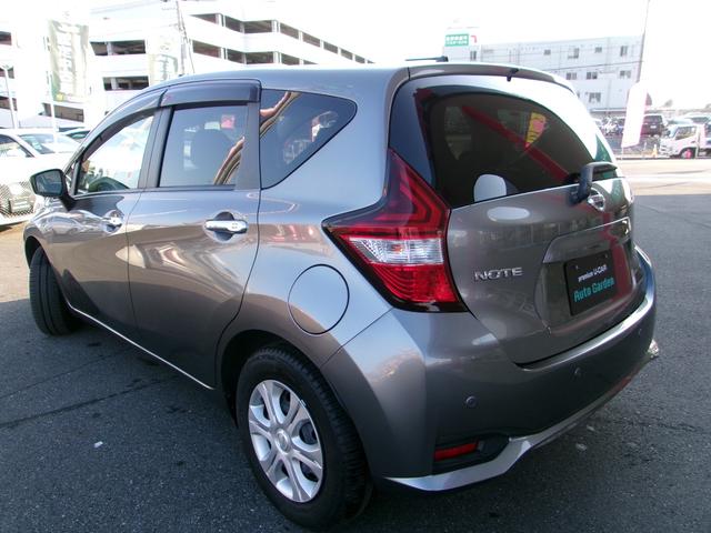 ノート Ｘ　エマージェンシーブレーキ　純正ナビ　ＥＴＣ（8枚目）