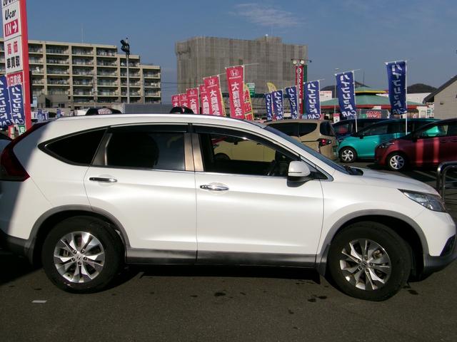 ドア幅も広く、乗り降りしやすいです！！