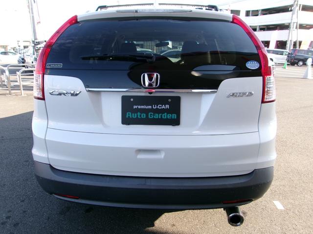 リアワイパー付きで後方の視界もバッチリ！！安心ですね！！