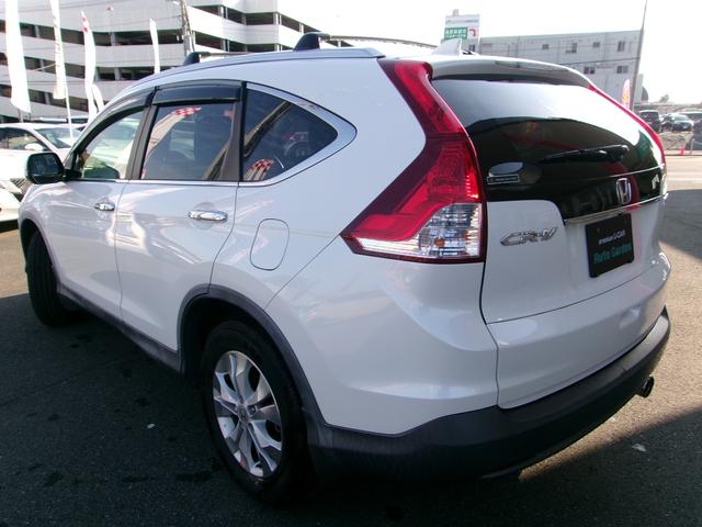 プライバシーガラスなので、周りの目を気にせずくつろげます！！