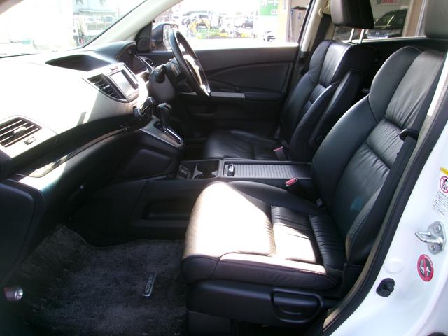 助手席も乗り心地が良く、疲れにくいです！！