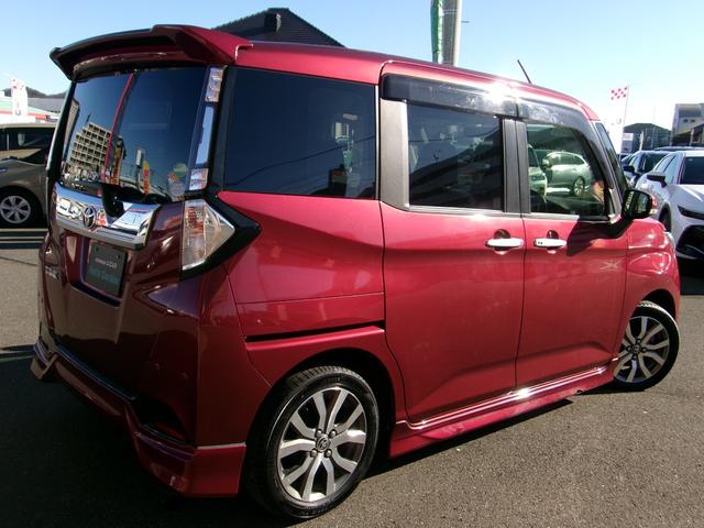 タンク カスタムＧ－Ｔ　純正ナビ　バックカメラ　ＥＴＣ（5枚目）