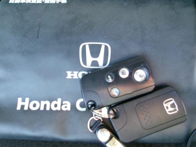 ステップワゴンスパーダ Ｚ　ナビ　バックカメラ　ＥＴＣ　フリップダウンモニター（8枚目）