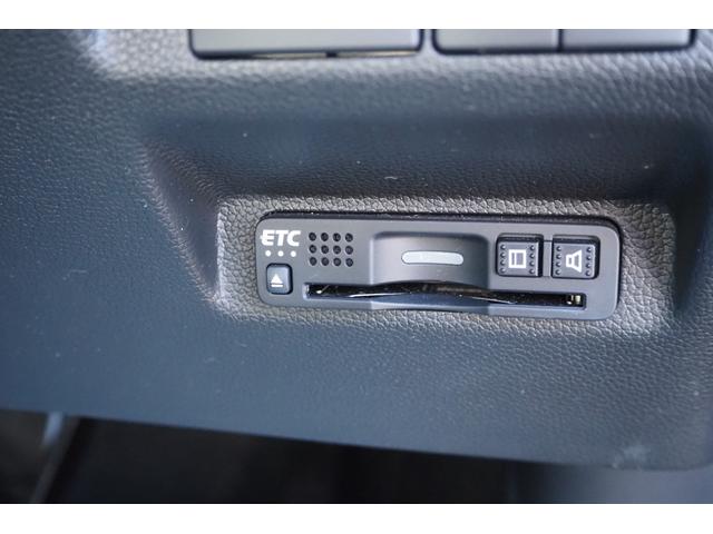 フリード クロスター・ホンダセンシング　前後ドラレコ／両側パワースライドドア／ホンダセンシング／衝突軽減ブレーキ／クルーズコントロール／ＬＥＤヘッドライト／アルミホイール／純正ナビ／ＥＴＣ／ＴＶ／バックカメラ／（10枚目）