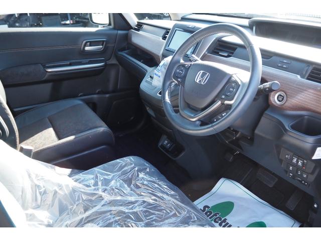 フリード クロスター・ホンダセンシング　前後ドラレコ／両側パワースライドドア／ホンダセンシング／衝突軽減ブレーキ／クルーズコントロール／ＬＥＤヘッドライト／アルミホイール／純正ナビ／ＥＴＣ／ＴＶ／バックカメラ／（41枚目）