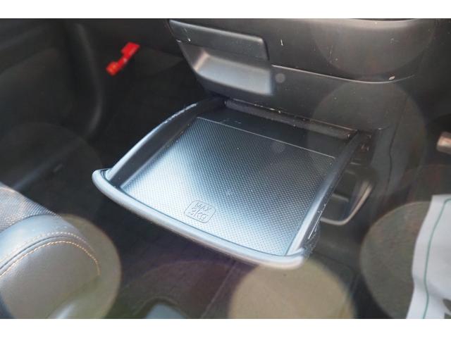 フリード クロスター・ホンダセンシング　前後ドラレコ／両側パワースライドドア／ホンダセンシング／衝突軽減ブレーキ／クルーズコントロール／ＬＥＤヘッドライト／アルミホイール／純正ナビ／ＥＴＣ／ＴＶ／バックカメラ／（44枚目）