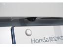 ｅ：ＨＥＶＺ　ホンダセンシング／衝突軽減ブレーキ／クルーズコントロール／ＬＥＤヘッドライト／ＥＴＣ／ＴＶ／バックカメラ／サイドカーテンエアバック／アルミホイール／純正ナビ／パドルシフト／（54枚目）