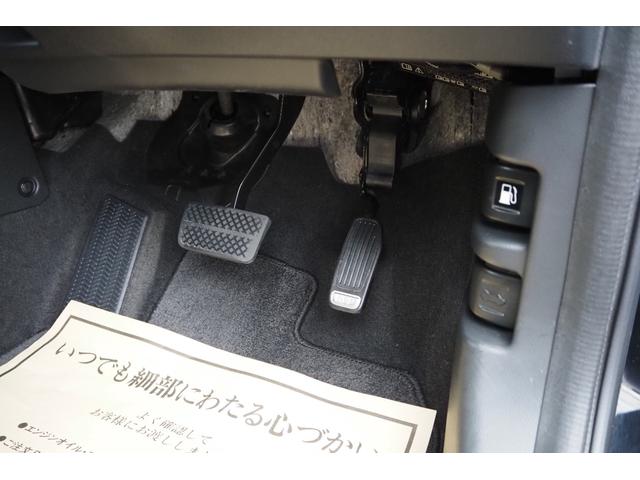 ヴェゼル ハイブリッドＺ　ホンダセンシング／衝突軽減ブレーキ／クルーズコントロール／ＬＥＤヘッドライト／アルミホイール／純正ナビ／ＴＶ／ＥＴＣ／バックカメラ／サイドカーテンエアバック／（45枚目）