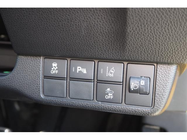 Ｎ－ＯＮＥ ＲＳ　ホンダセンシング／前後ドラレコ／衝突軽減ブレーキ／クルーズコントロール／ＬＥＤヘッドライト／アルミホイール／純正ナビ／ＴＶ／バックカメラ／ＥＴＣ／サイドカーテンエアバック／（9枚目）