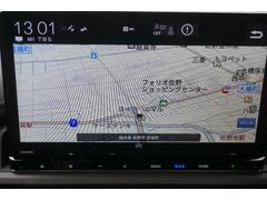 【ナビゲーション】ナビゲーションは、Ｈｏｎｄａ純正の『ＧａｔｈｅｒｓＬＸＭ−２３７ＶＦＬｉ』」を装備。 3