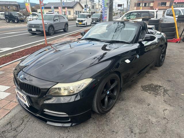 Ｚ４ ｓＤｒｉｖｅ２３ｉスタイルエッセンス　正規ディーラー車　ＭＡＶＩＮ製エアロパーツ　ローダウン　レザー調シートカバー　１７インチアルミホイール　ＨＩＤライト　ＥＴＣ　キーレス　新品エンブレム　純正オーディオ　パドルシフトマニュアルモード（35枚目）