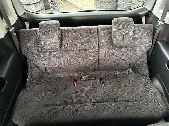 ステップワゴンスパーダ Z 新品タイヤ 純正HDDナビ W電動スライドドア フリップダウンモニター スマートキー バックカメラ フルセグ Bluetooth 純正16インチアルミホイール ETC HIDライト ドライブレコーダー(41枚目)