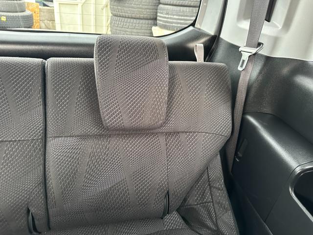 ステップワゴンスパーダ Z 新品タイヤ 純正HDDナビ W電動スライドドア フリップダウンモニター スマートキー バックカメラ フルセグ Bluetooth 純正16インチアルミホイール ETC HIDライト ドライブレコーダー(43枚目)