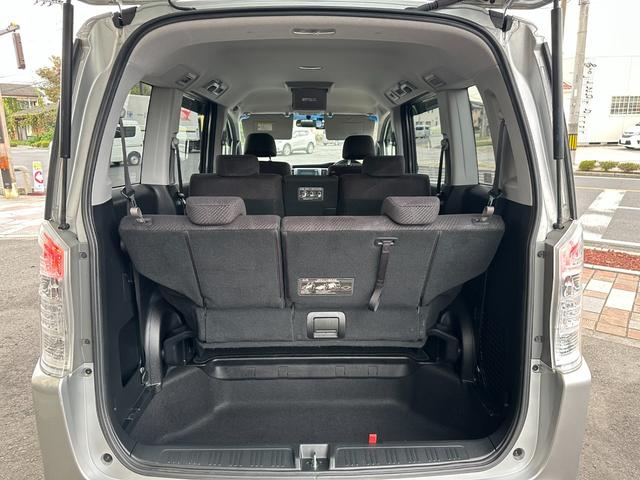 ステップワゴンスパーダ Z 新品タイヤ 純正HDDナビ W電動スライドドア フリップダウンモニター スマートキー バックカメラ フルセグ Bluetooth 純正16インチアルミホイール ETC HIDライト ドライブレコーダー(47枚目)