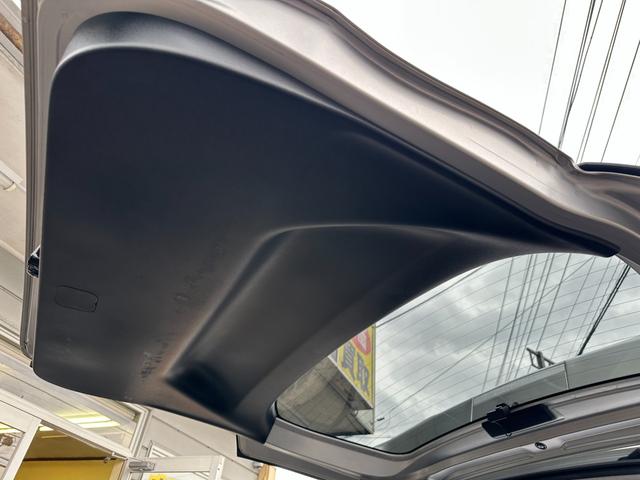 ステップワゴンスパーダ Z 新品タイヤ 純正HDDナビ W電動スライドドア フリップダウンモニター スマートキー バックカメラ フルセグ Bluetooth 純正16インチアルミホイール ETC HIDライト ドライブレコーダー(52枚目)