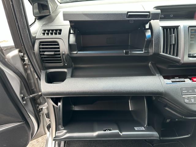 ステップワゴンスパーダ Z 新品タイヤ 純正HDDナビ W電動スライドドア フリップダウンモニター スマートキー バックカメラ フルセグ Bluetooth 純正16インチアルミホイール ETC HIDライト ドライブレコーダー(74枚目)