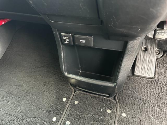 ステップワゴンスパーダ Z 新品タイヤ 純正HDDナビ W電動スライドドア フリップダウンモニター スマートキー バックカメラ フルセグ Bluetooth 純正16インチアルミホイール ETC HIDライト ドライブレコーダー(75枚目)