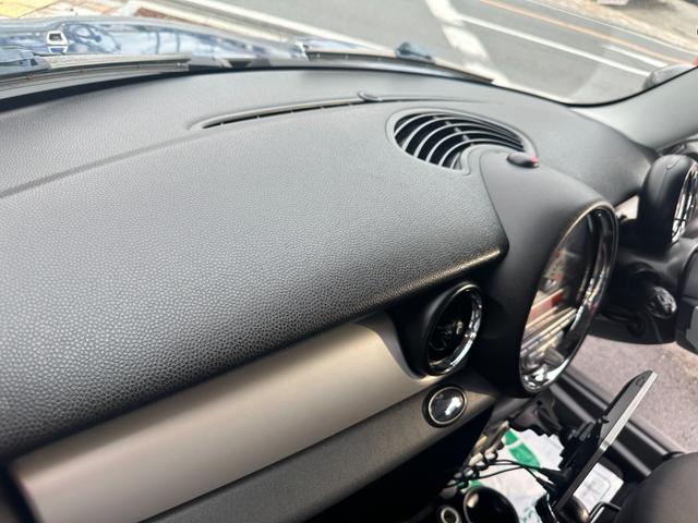 MINI クーパー クラブマン 正規ディーラー車 Panasonic製ナビ バックカメラ キーレス ETC 純正15インチアルミホイール パドルシフトマニュアルモード 取説記録簿(64枚目)