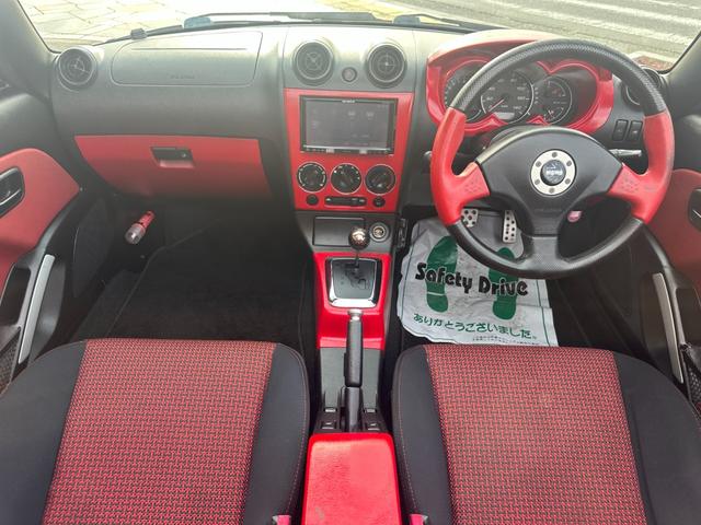 コペン ２ｎｄアニバーサリーエディション　純正レカロシート　社外ナビ　社外ＬＥＤテールランプ　ＥＴＣ　ＭＯＭＯステアリング　シートヒーター　ワンセグ　ＥＴＣ　キーレス　ＨＩＤライト　純正１５インチアルミホイール（2枚目）