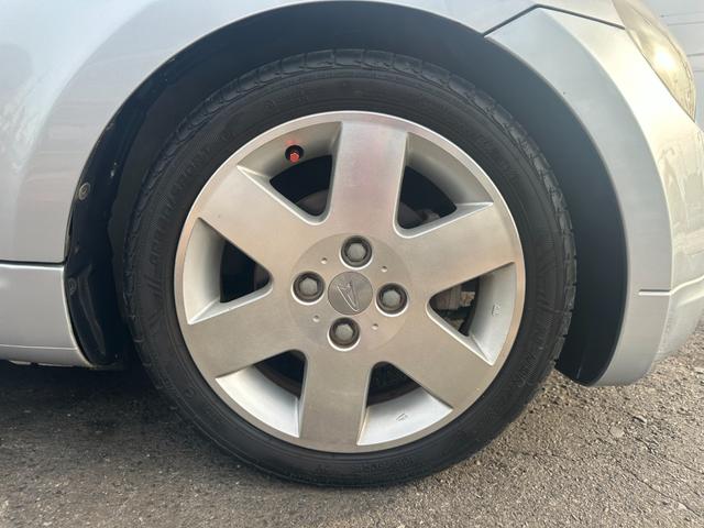 コペン ２ｎｄアニバーサリーエディション　純正レカロシート　社外ナビ　社外ＬＥＤテールランプ　ＥＴＣ　ＭＯＭＯステアリング　シートヒーター　ワンセグ　ＥＴＣ　キーレス　ＨＩＤライト　純正１５インチアルミホイール（14枚目）