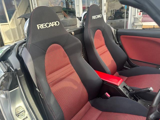 コペン ２ｎｄアニバーサリーエディション　純正レカロシート　社外ナビ　社外ＬＥＤテールランプ　ＥＴＣ　ＭＯＭＯステアリング　シートヒーター　ワンセグ　ＥＴＣ　キーレス　ＨＩＤライト　純正１５インチアルミホイール（20枚目）