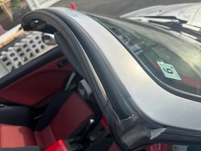 コペン ２ｎｄアニバーサリーエディション　純正レカロシート　社外ナビ　社外ＬＥＤテールランプ　ＥＴＣ　ＭＯＭＯステアリング　シートヒーター　ワンセグ　ＥＴＣ　キーレス　ＨＩＤライト　純正１５インチアルミホイール（58枚目）