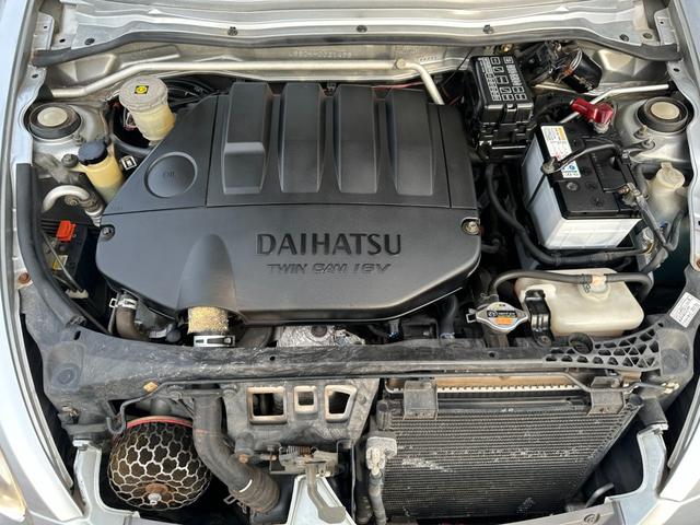 コペン ２ｎｄアニバーサリーエディション　純正レカロシート　社外ナビ　社外ＬＥＤテールランプ　ＥＴＣ　ＭＯＭＯステアリング　シートヒーター　ワンセグ　ＥＴＣ　キーレス　ＨＩＤライト　純正１５インチアルミホイール（61枚目）