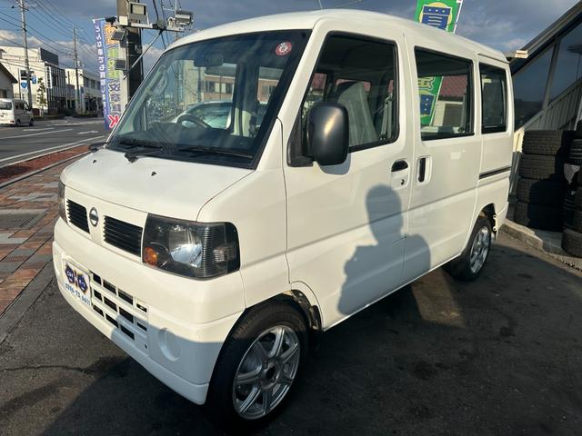 クリッパーバン DX 新品タイヤ タイミングベルト交換 社外14インチアルミホイール ヘッドライトレベライザー スペアキー 取扱説明書 整備点検記録簿(44枚目)