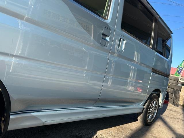 バモス Ｌ　タイミングベルト交換　ホンダ純正１４インチアルミホイール　キーレス　ドアバイザー　純正オーディオ　ウッドパネル　取説、記録簿（16枚目）