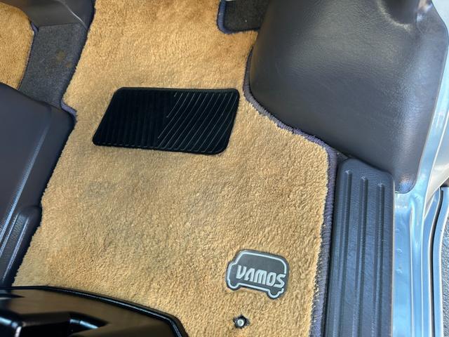 バモス Ｌ　タイミングベルト交換　ホンダ純正１４インチアルミホイール　キーレス　ドアバイザー　純正オーディオ　ウッドパネル　取説、記録簿（22枚目）