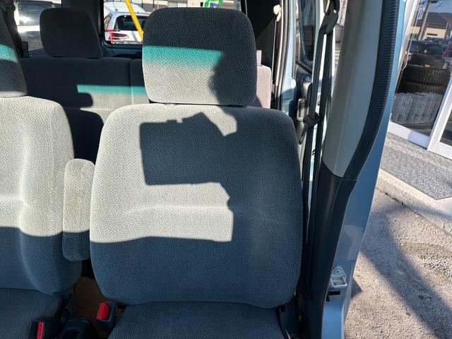 バモス Ｌ　タイミングベルト交換　ホンダ純正１４インチアルミホイール　キーレス　ドアバイザー　純正オーディオ　ウッドパネル　取説、記録簿（25枚目）