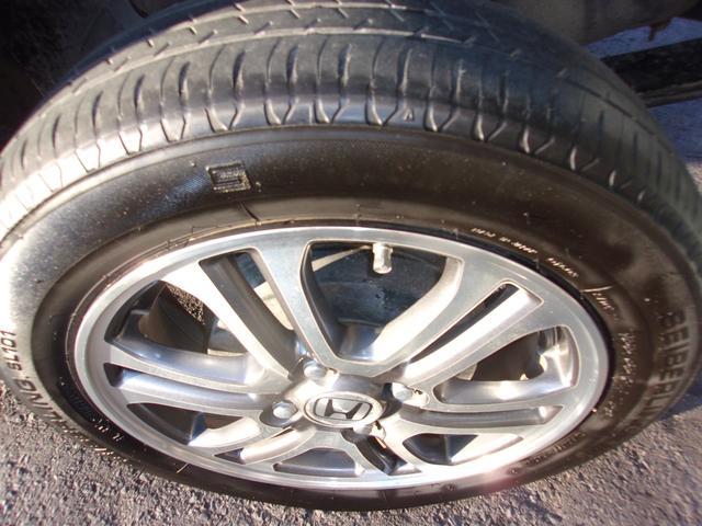 バモス Ｌ　タイミングベルト交換　ホンダ純正１４インチアルミホイール　キーレス　ドアバイザー　純正オーディオ　ウッドパネル　取説、記録簿（64枚目）