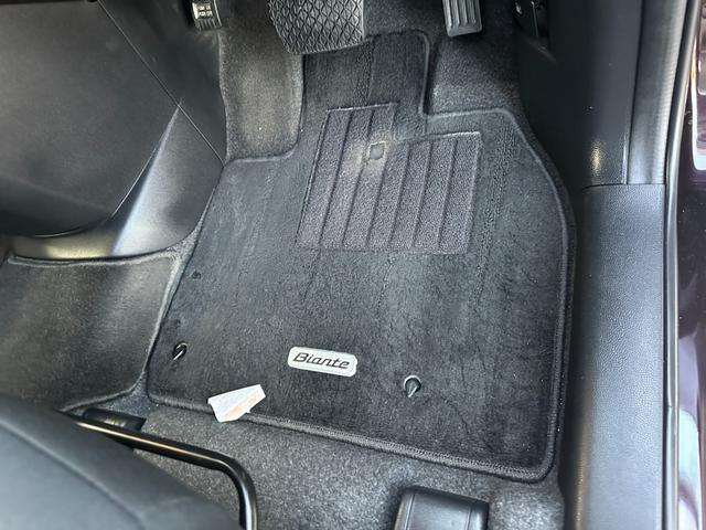 ビアンテ アイ・ストップスマートエディションII 新品タイヤ 新品セルモーター 純正ナビ フルセグ バックカメラ Bluetooth 両側電動スライドドア スマートキー 純正17インチアルミホイール 取扱説明書 スペアキー タイミングチェーンエンジン(22枚目)