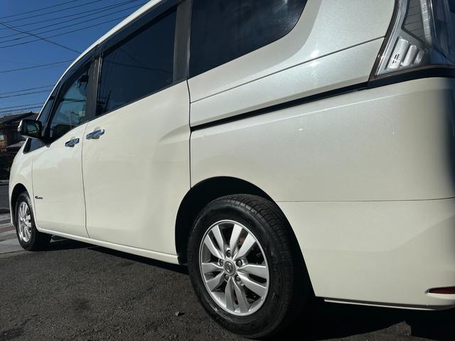 セレナ 20X Vセレクション+セーフティ S-ハイブリッド 新品タイヤ 車線逸脱警告 純正ナビ 両側電動スライドドア フルセグ バックカメラ Bluetooth スマートキー 純正15インチアルミホイール ETC 後席ピクニックテーブル 取説記録簿(14枚目)