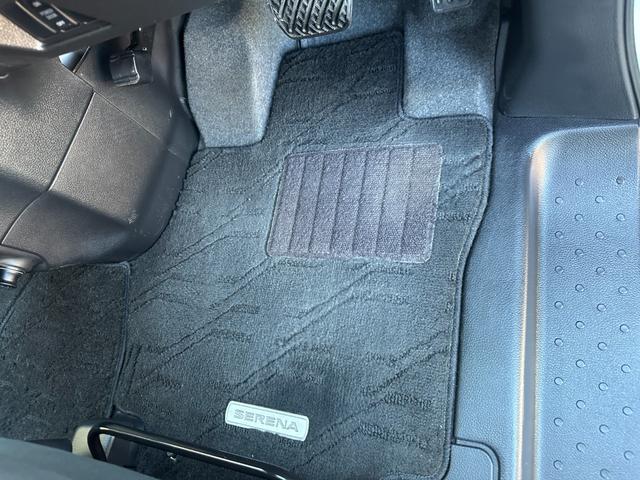 セレナ 20X Vセレクション+セーフティ S-ハイブリッド 新品タイヤ 車線逸脱警告 純正ナビ 両側電動スライドドア フルセグ バックカメラ Bluetooth スマートキー 純正15インチアルミホイール ETC 後席ピクニックテーブル 取説記録簿(23枚目)