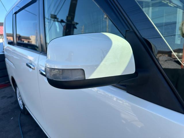 セレナ 20X Vセレクション+セーフティ S-ハイブリッド 新品タイヤ 車線逸脱警告 純正ナビ 両側電動スライドドア フルセグ バックカメラ Bluetooth スマートキー 純正15インチアルミホイール ETC 後席ピクニックテーブル 取説記録簿(68枚目)