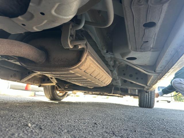 セレナ 20X Vセレクション+セーフティ S-ハイブリッド 新品タイヤ 車線逸脱警告 純正ナビ 両側電動スライドドア フルセグ バックカメラ Bluetooth スマートキー 純正15インチアルミホイール ETC 後席ピクニックテーブル 取説記録簿(72枚目)