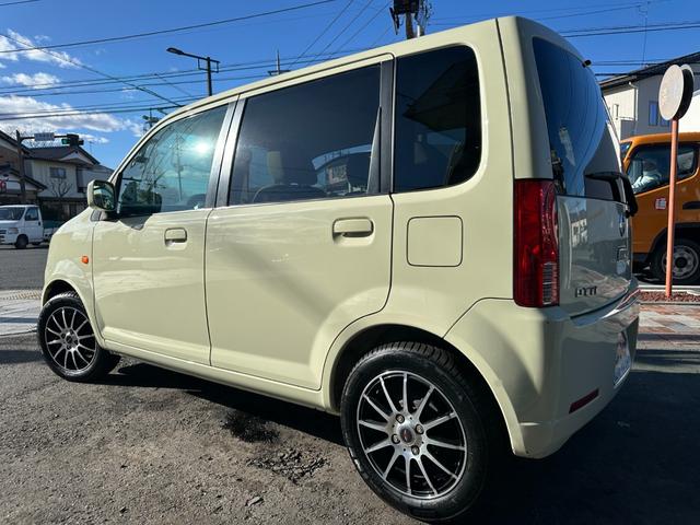 オッティ S 後期型 新品オールシーズンタイヤ 5MT 社外14インチアルミホイール 社外USB入力付オーディオ キーレス ヘッドライトレベライザー タイミングチェーンエンジン(3枚目)