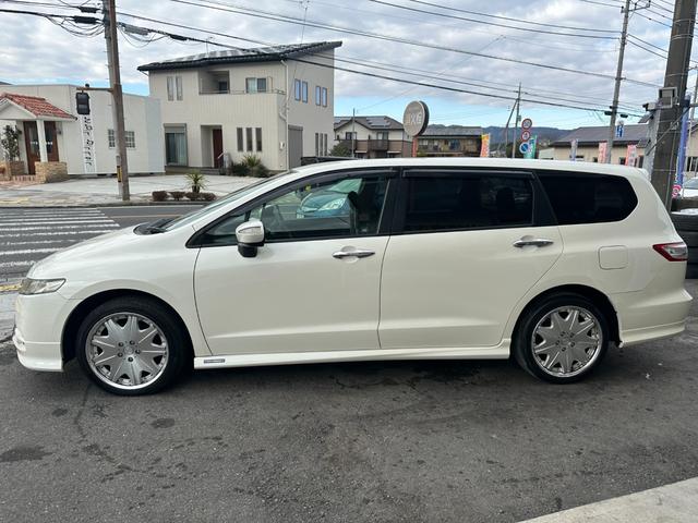 オデッセイ Ｍファインスピリット　エアロパッケージ　新品タイヤ　社外１８インチアルミホイール　純正ナビ　バックカメラ　Ｂｌｕｅｔｏｏｔｈ　ワンセグ　純正エアロパーツ　ＥＴＣ　ＨＩＤライト　ウッドパネル　キーレス　取説記録簿　タイミングチェーンエンジン（52枚目）