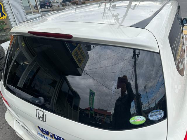 オデッセイ Ｍファインスピリット　エアロパッケージ　新品タイヤ　社外１８インチアルミホイール　純正ナビ　バックカメラ　Ｂｌｕｅｔｏｏｔｈ　ワンセグ　純正エアロパーツ　ＥＴＣ　ＨＩＤライト　ウッドパネル　キーレス　取説記録簿　タイミングチェーンエンジン（59枚目）