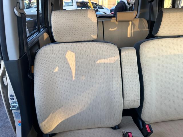 アルトラパン Ｘ　純正オーディオ　純正１４インチアルミホイール　スマートキー　プッシュスタート　ヘッドライトレベライザー　ドアバイザー　取説記録簿　タイミングチェーンエンジン（18枚目）