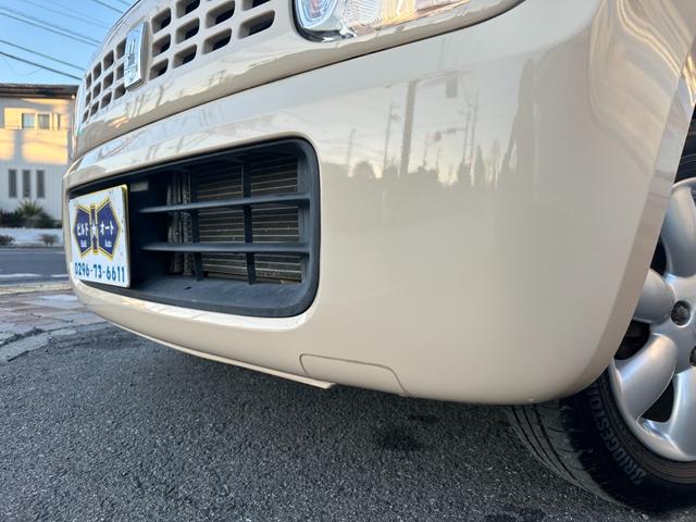 アルトラパン Ｘ　純正オーディオ　純正１４インチアルミホイール　スマートキー　プッシュスタート　ヘッドライトレベライザー　ドアバイザー　取説記録簿　タイミングチェーンエンジン（51枚目）