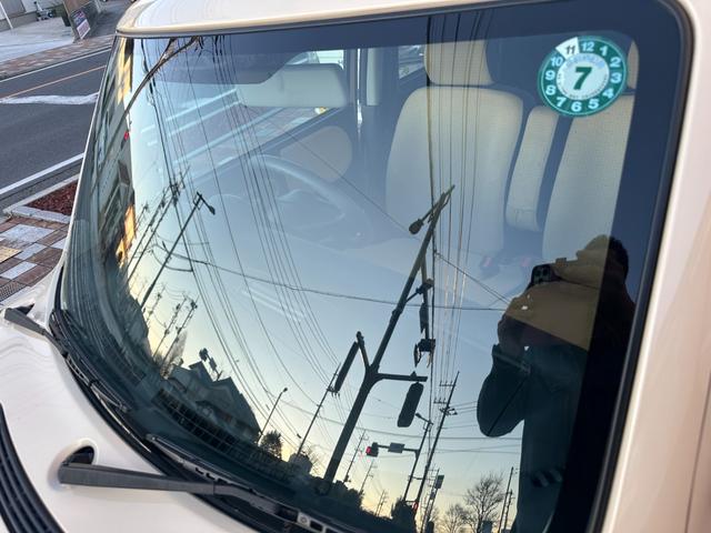 アルトラパン Ｘ　純正オーディオ　純正１４インチアルミホイール　スマートキー　プッシュスタート　ヘッドライトレベライザー　ドアバイザー　取説記録簿　タイミングチェーンエンジン（54枚目）