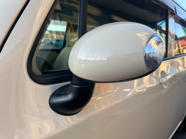 アルトラパン Ｘ　純正オーディオ　純正１４インチアルミホイール　スマートキー　プッシュスタート　ヘッドライトレベライザー　ドアバイザー　取説記録簿　タイミングチェーンエンジン（58枚目）