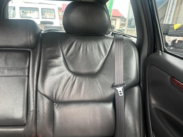 ���Ђ͂ł��邾�������̉摜���f�ڂ��A���q�l���ׂ�����Ԃ��m�F�ł���悤�ɑS�ԂU�O�`�V�O���ȏ�̉摜�B�e��S�|���Ă���܂��I���ЍŌ�܂ł������������I