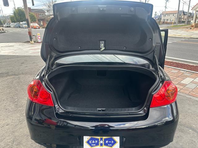 ���[�X�y�[�X���L���āA�t���A�}�b�g�Ȃǂ��ƂĂ��Y��ȏ�Ԃł��I