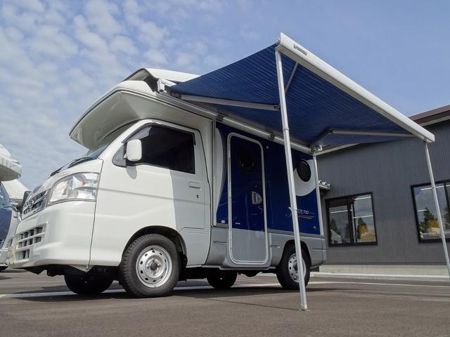 ハイゼットトラック インディアナＲＶ製　インディ７２７　インディアナＲＶ　インディ７２７　４ＷＤ　サブバッテリー　４００Ｗインバーター　走行充電　外部電源　ＦＦヒーター　サイドオーニング電子レンジ　サイクルキャリア　１０Ｌ給排水タンク　ダイハツ純正ナビ（14枚目）