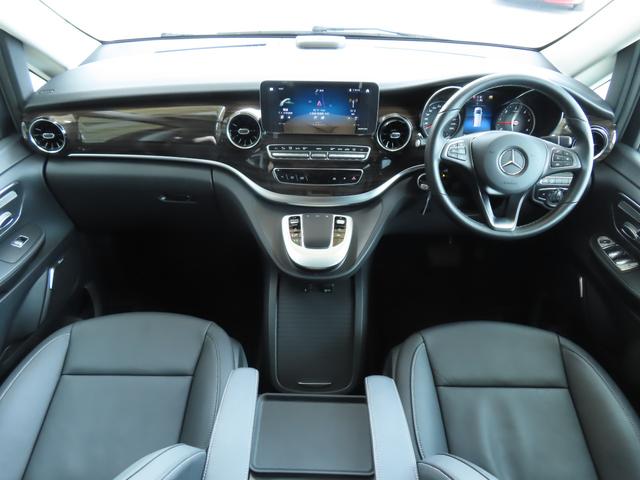 Ｖクラス ＦＯＣＳ　ＶＡＬＩＳ　リチウムバッテリー　冷蔵庫　走行充電　コンバーター　インバーター１５００Ｗ　外部電源　プロジェクター（10枚目）