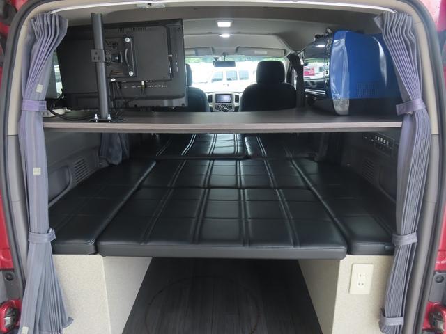NV200バネットワゴン カスタムセレクト オリジナル FFヒーター テレビ 電子レンジ シングル 走行充電 インバーター400W 外部電源 ソーラーパネル(3枚目)